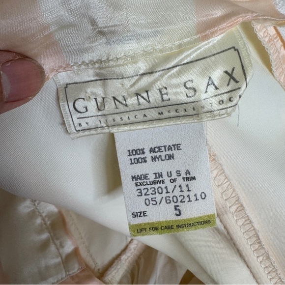 Vintage 70s Gunne Sax by Jessica McClintock Strawberry & Cream Striped Dress - Picture 7 of 14